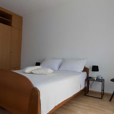 Apartman Borna Vrbnik Exterior photo