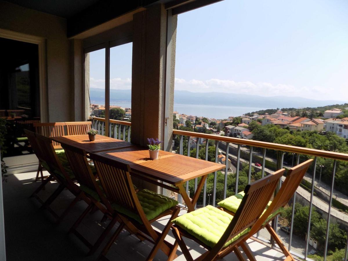 Borna Apartment *