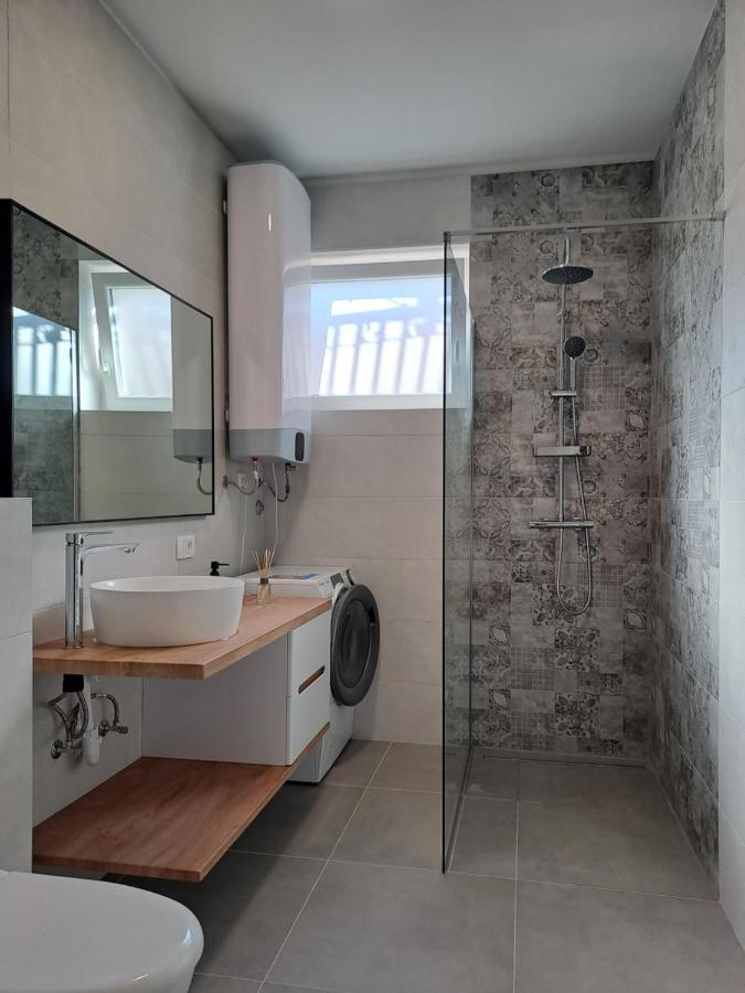 Apartment Borna *